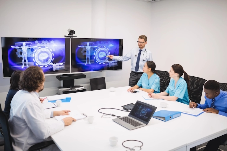 Espacio de reuniones en una oficina Espacio de reuniones en una oficina